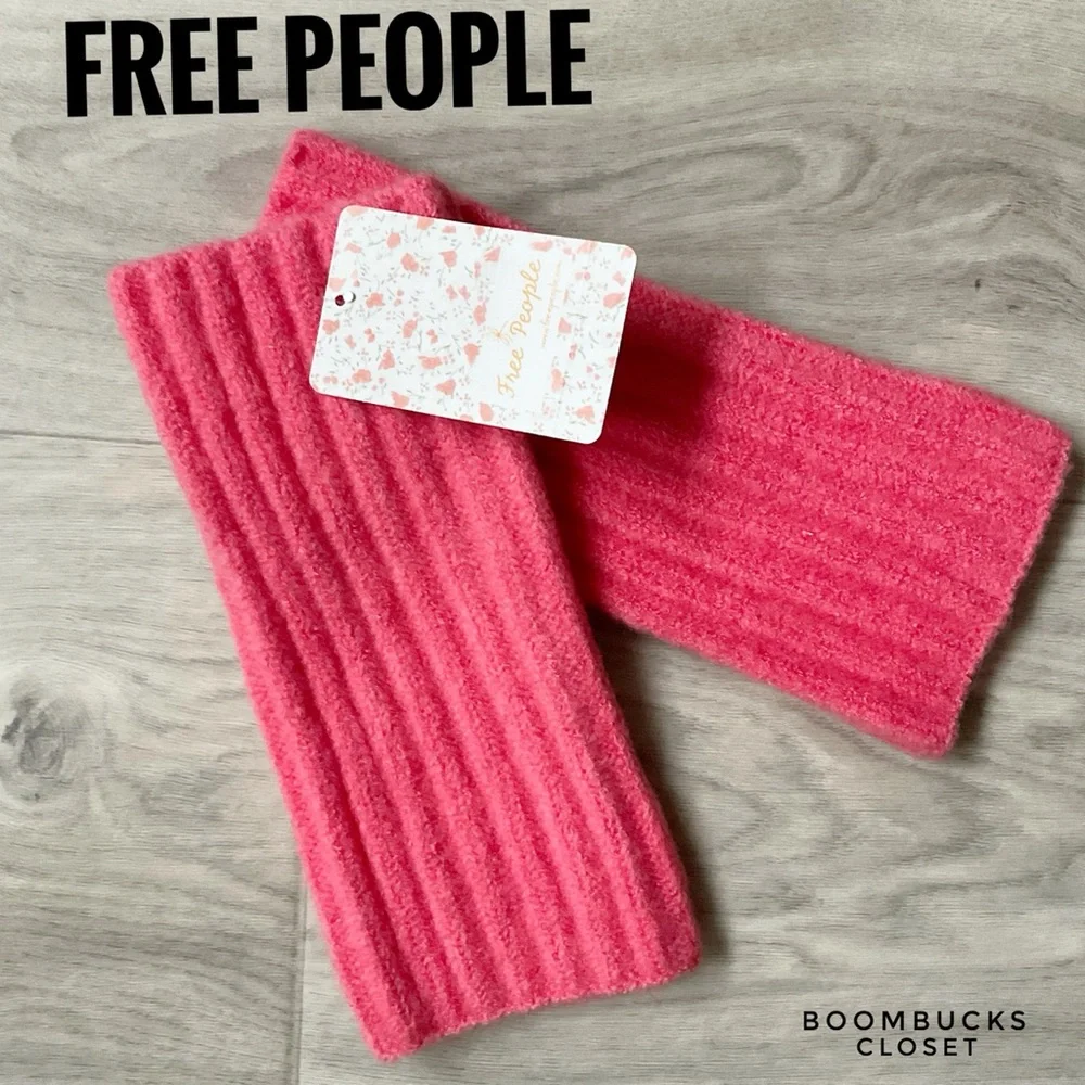 Free People Arm Warmer with thumb hole